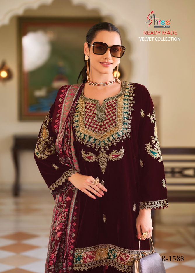 R 1588 By Shree Embroidery Velvet Pakistani Suits Wholesale Market In Surat